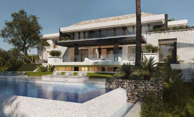 Foto 1 de Venta de chalet en Benahavís de 8 habitaciones con terraza y piscina