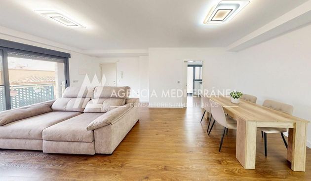Foto 1 de Ático en venta en Picassent de 4 habitaciones con terraza y garaje