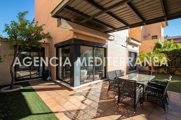 Foto 2 de Xalet en venda a Casas Verdes de 4 habitacions amb terrassa i piscina