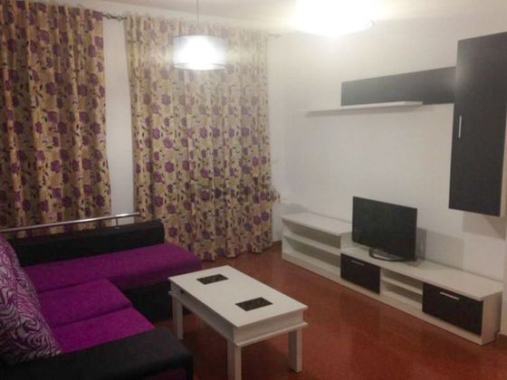 Foto 1 de Ático en venta en Andújar de 3 habitaciones con terraza y aire acondicionado