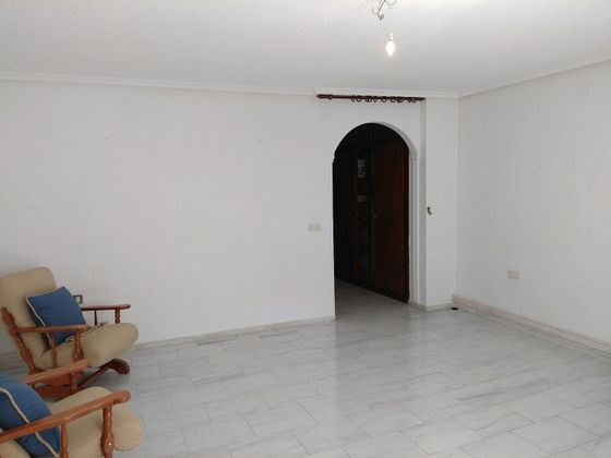 Foto 2 de Ático en venta en Andújar de 4 habitaciones con terraza y aire acondicionado