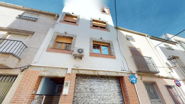 Foto 1 de Venta de casa adosada en Torre del Campo de 3 habitaciones con terraza y garaje