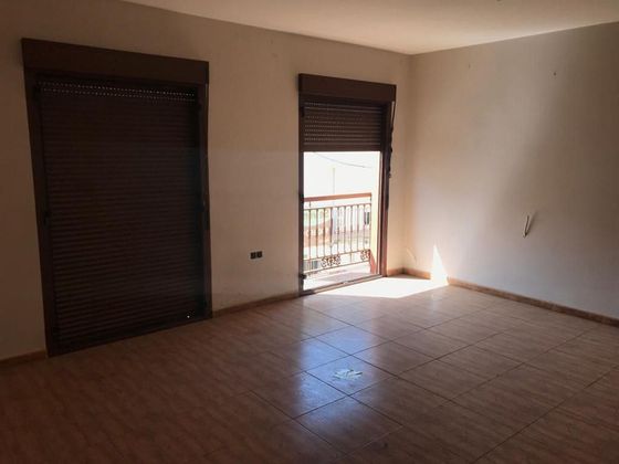 Foto 2 de Xalet en venda a Guardia de Jaén (La) de 5 habitacions amb terrassa i garatge