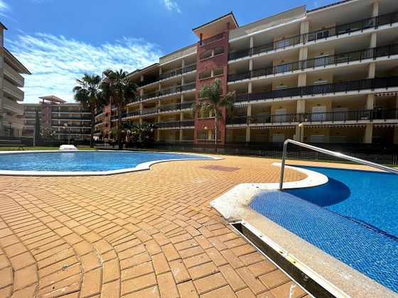 Foto 2 de Alquiler de piso en Canet d´En Berenguer de 2 habitaciones con terraza y piscina