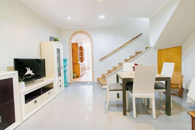 Foto 2 de Casa en venda a calle Sant Antoni de 4 habitacions amb terrassa i aire acondicionat
