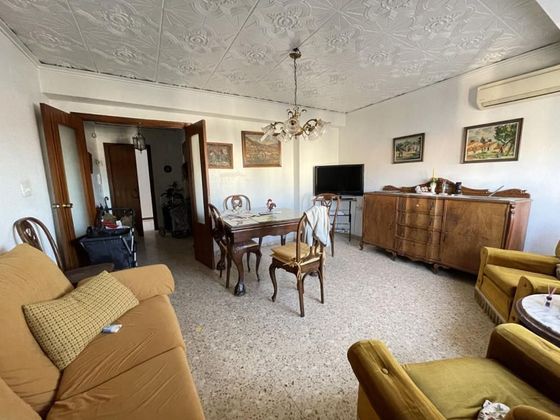 Foto 2 de Pis en venda a Xàtiva de 4 habitacions amb terrassa i balcó