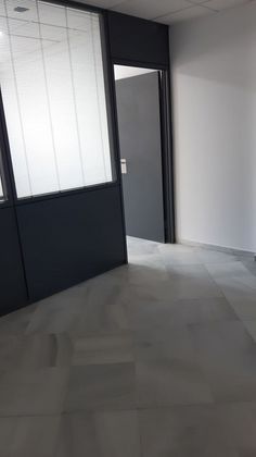 Foto 1 de Oficina en alquiler en calle Exposición Edf Sodinur Plgno Pisa de 38 m²