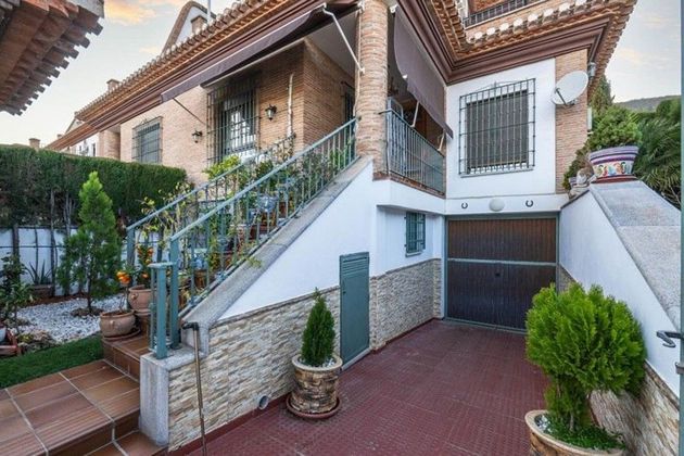 Foto 2 de Casa en venda a calle Almena de 4 habitacions amb terrassa i piscina