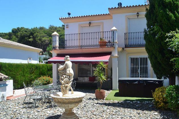 Foto 1 de Casa en venta en Alhaurín el Grande de 3 habitaciones con terraza y piscina