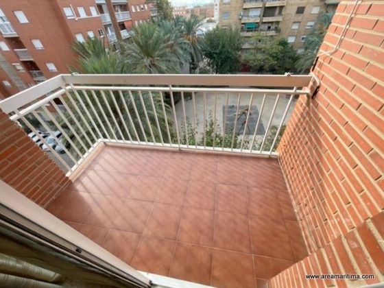 Foto 2 de Pis en venda a La Malva-rosa de 3 habitacions amb balcó i aire acondicionat