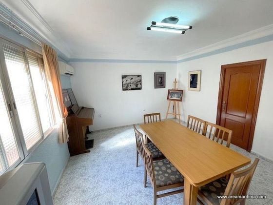 Foto 2 de Piso en venta en La Malva-rosa de 3 habitaciones con aire acondicionado