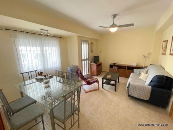 Foto 1 de Pis en lloguer a El Cabanyal- El Canyamelar de 2 habitacions amb terrassa i mobles