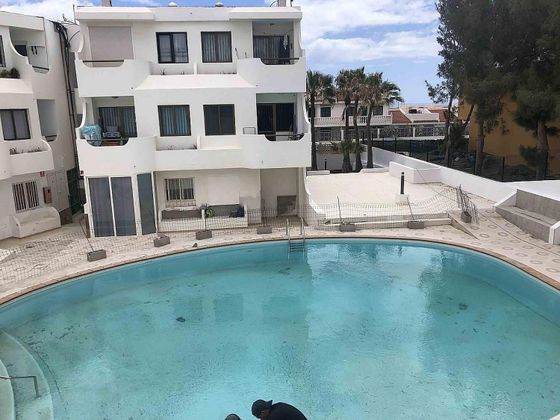 Foto 2 de Piso en venta en Caleta de Fuste de 1 habitación con terraza y piscina