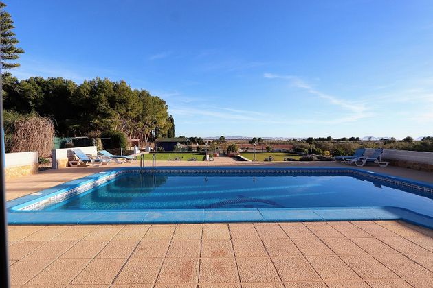 Foto 2 de Xalet en venda a Cañadas de San Pedro de 6 habitacions amb terrassa i piscina