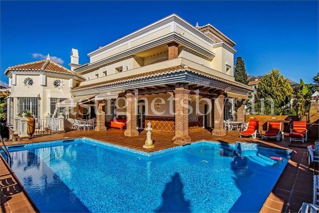 Foto 1 de Casa en venda a Nueva Nerja - Burriana de 5 habitacions amb terrassa i piscina