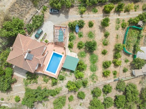 Foto 1 de Chalet en venta en vía de 4 habitaciones con terraza y piscina
