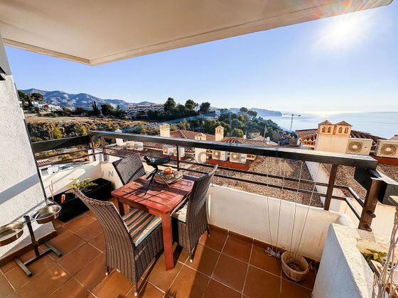 Foto 1 de Pis en venda a La Herradura de 2 habitacions amb terrassa i piscina