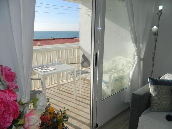 Foto 2 de Piso en alquiler en Isla Cristina ciudad de 3 habitaciones con terraza y muebles