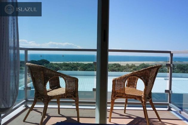 Foto 1 de Pis en lloguer a Isla Cristina ciudad de 2 habitacions amb terrassa i piscina