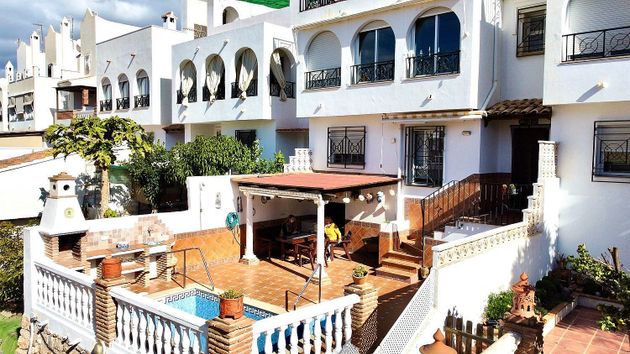 Foto 1 de Casa en venda a calle Godoy de 6 habitacions amb terrassa i piscina