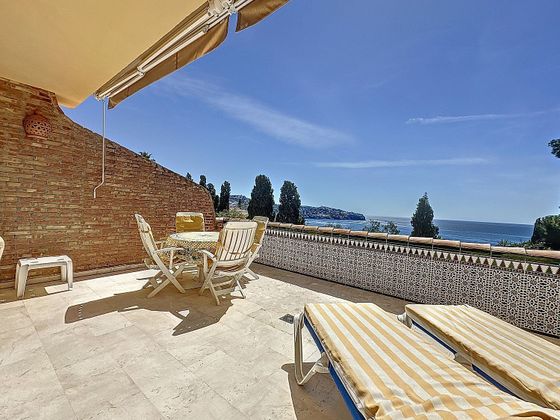 Foto 1 de Dúplex en venda a La Herradura de 3 habitacions amb terrassa i piscina