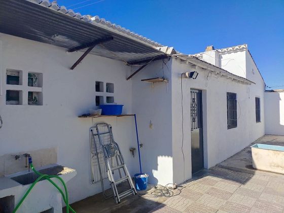 Foto 1 de Casa en venta en Fuensanta de Martos de 3 habitaciones con terraza