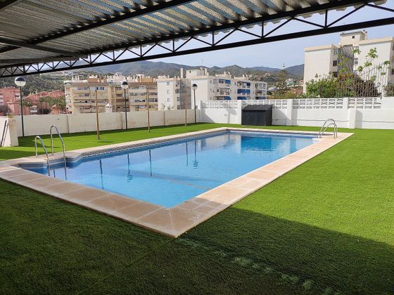 Foto 2 de Casa adossada en venda a Cotomar - Urbanizaciones de 6 habitacions amb terrassa i piscina