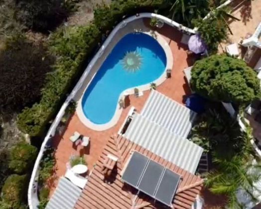 Foto 1 de Chalet en venta en Nueva Nerja - Burriana de 3 habitaciones con terraza y piscina