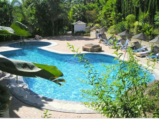 Foto 2 de Pis en lloguer a Cabo Pino - Reserva de Marbella de 2 habitacions amb terrassa i piscina