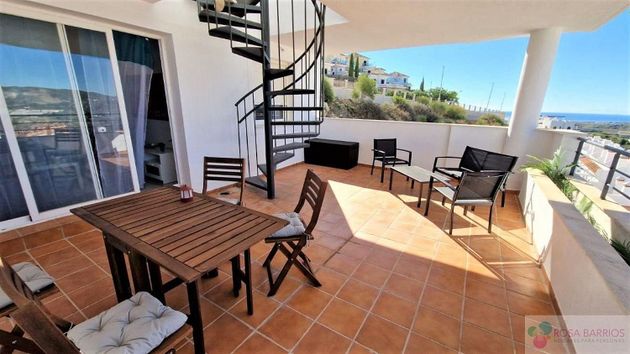 Foto 1 de Àtic en venda a Casares de 3 habitacions amb terrassa i garatge