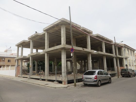 Foto 1 de Venta de edificio en calle Eliana de 1611 m²