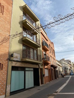 Foto 2 de Local en venda a calle Del Milagro de 161 m²