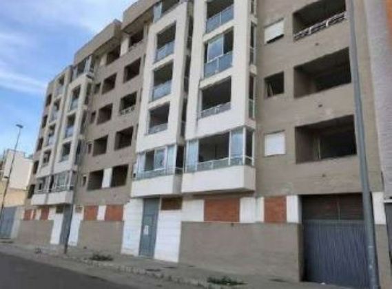Foto 2 de Venta de edificio en calle Roig de Corella de 4819 m²
