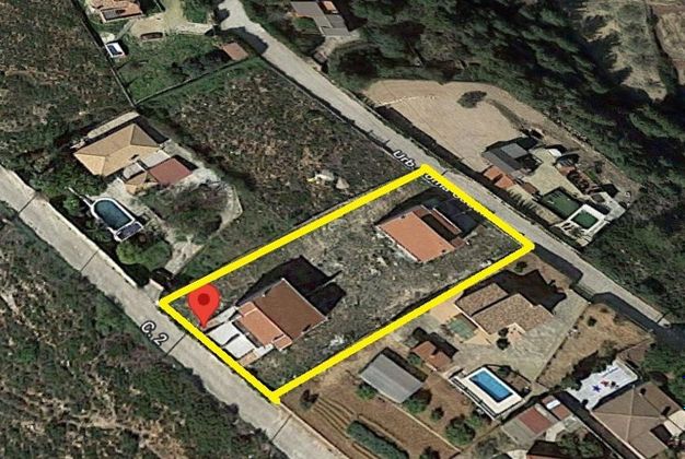 Foto 2 de Venta de terreno en urbanización Loma de Los Caballeros de 1687 m²