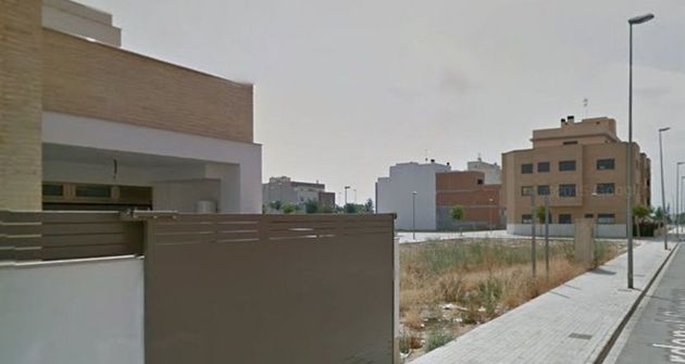 Foto 2 de Venta de terreno en calle Cardenal Cisneros de 117 m²