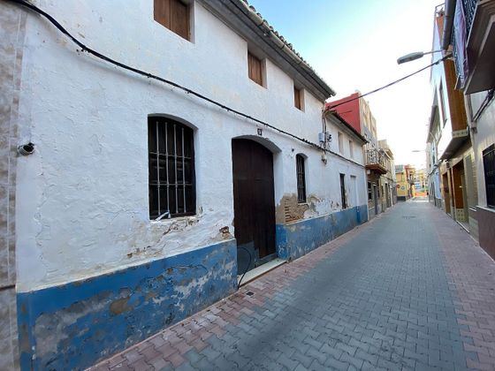 Foto 1 de Chalet en venta en calle Peris y Valero de 4 habitaciones con terraza
