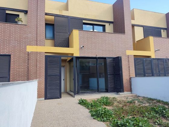 Foto 1 de Casa en venta en calle Mata Parda de 4 habitaciones con terraza y piscina