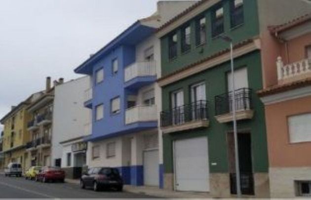Foto 2 de Edificio en venta en avenida Diputación de 1140 m²