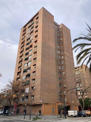 Foto 1 de Piso en venta en calle D'ángel Villena de 3 habitaciones con balcón y ascensor