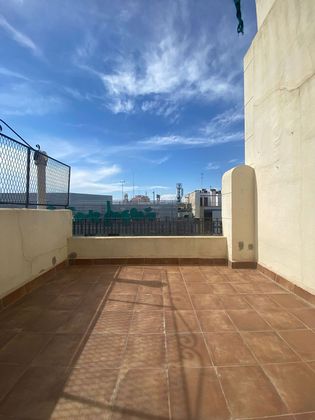 Foto 2 de Venta de ático en El Pla del Remei de 3 habitaciones con terraza y balcón