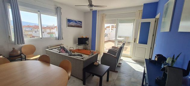 Foto 2 de Ático en venta en Zahara de los Atunes de 3 habitaciones con terraza y piscina
