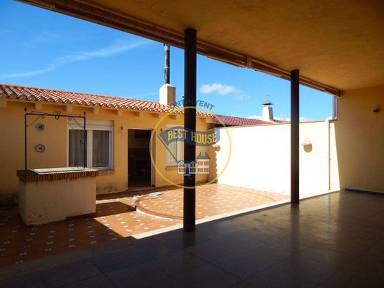 Foto 1 de Casa en venta en Fontanars dels Alforins de 4 habitaciones con terraza y garaje