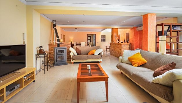 Foto 2 de Casa en venda a Centro - Gandia de 5 habitacions amb terrassa i garatge