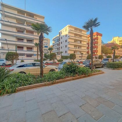 Foto 1 de Alquiler de local en Playa de la Fontanilla con terraza
