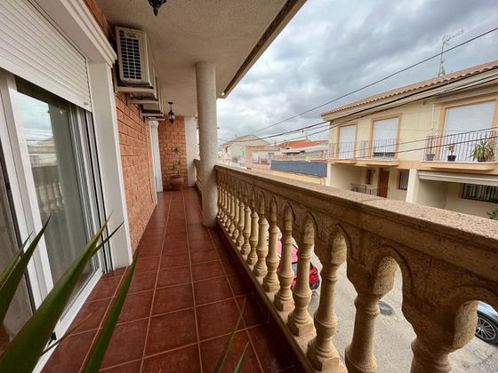 Foto 2 de Casa adosada en venta en Alguazas de 4 habitaciones con terraza y piscina