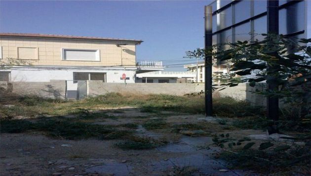 Foto 2 de Terreny en venda a calle Mayor Avda Libertad de 722 m²