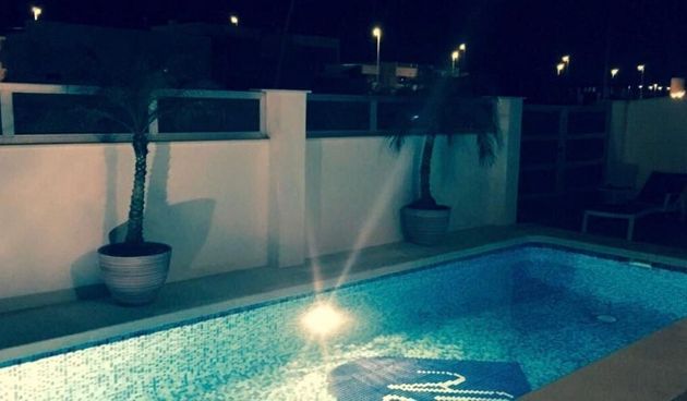 Foto 1 de Xalet en venda a Lo Pagán de 3 habitacions amb terrassa i piscina