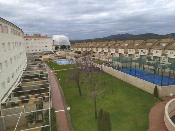 Foto 1 de Pis en venda a Plasencia de 3 habitacions amb terrassa i piscina