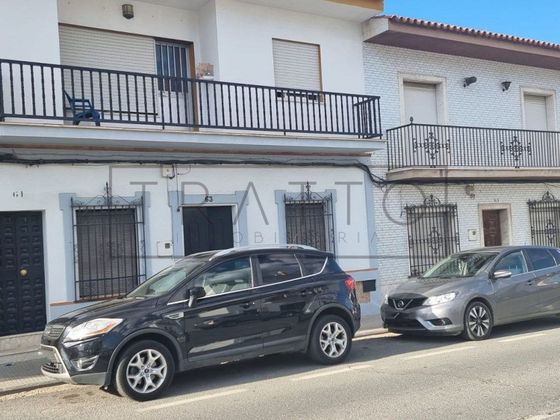 Foto 1 de Chalet en venta en avenida Andalucía de 4 habitaciones con garaje