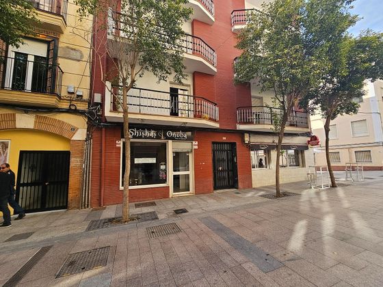 Foto 2 de Venta de dúplex en Centro - Huelva de 5 habitaciones con terraza y balcón